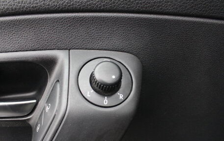 Volkswagen Polo VI (EU Market), 2015 год, 890 000 рублей, 12 фотография