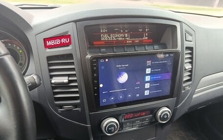 Mitsubishi Pajero IV, 2011 год, 1 910 000 рублей, 8 фотография