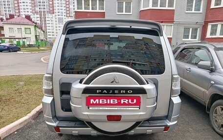 Mitsubishi Pajero IV, 2011 год, 1 910 000 рублей, 6 фотография