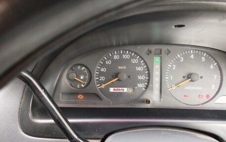 Toyota Ipsum II, 1997 год, 450 000 рублей, 10 фотография