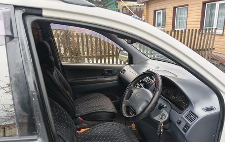 Toyota Ipsum II, 1997 год, 450 000 рублей, 11 фотография