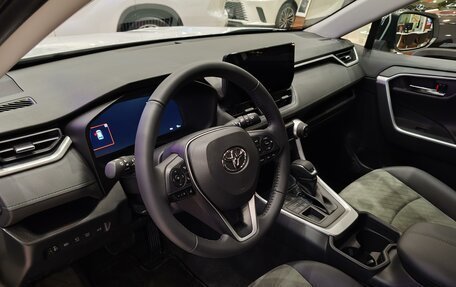 Toyota RAV4, 2025 год, 4 650 000 рублей, 16 фотография