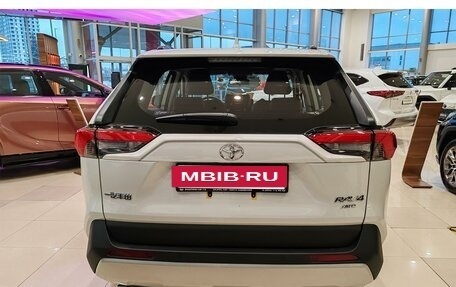 Toyota RAV4, 2025 год, 4 650 000 рублей, 6 фотография