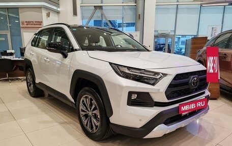 Toyota RAV4, 2025 год, 4 650 000 рублей, 3 фотография