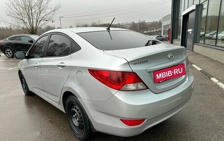 Hyundai Solaris II рестайлинг, 2011 год, 599 000 рублей, 5 фотография