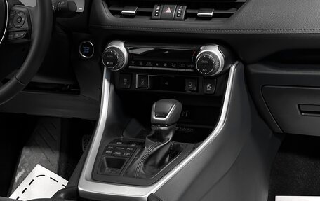 Toyota RAV4, 2025 год, 4 600 000 рублей, 11 фотография