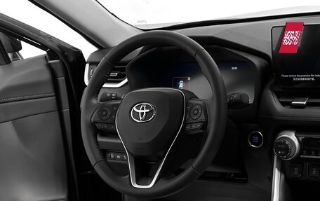 Toyota RAV4, 2025 год, 4 600 000 рублей, 6 фотография