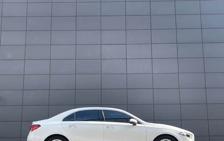 Mercedes-Benz A-Класс, 2022 год, 2 850 005 рублей, 3 фотография