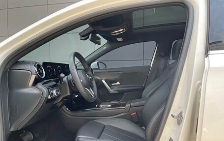 Mercedes-Benz A-Класс, 2022 год, 2 850 005 рублей, 6 фотография