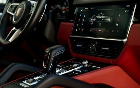 Porsche Cayenne III, 2023 год, 11 000 000 рублей, 36 фотография