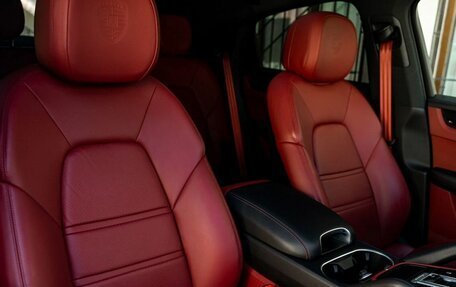 Porsche Cayenne III, 2023 год, 11 000 000 рублей, 37 фотография