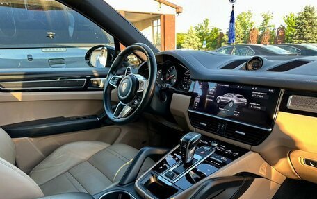 Porsche Cayenne III, 2019 год, 7 070 000 рублей, 8 фотография