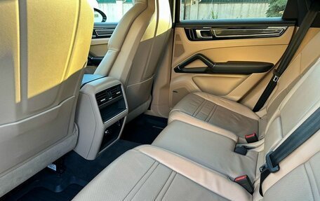 Porsche Cayenne III, 2019 год, 7 070 000 рублей, 17 фотография