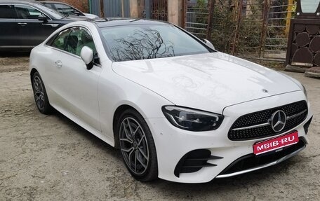 Mercedes-Benz E-Класс, 2021 год, 5 890 000 рублей, 1 фотография