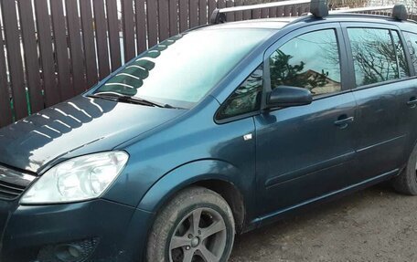 Opel Zafira B, 2008 год, 370 000 рублей, 1 фотография