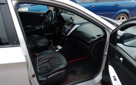 Hyundai Solaris II рестайлинг, 2014 год, 399 000 рублей, 5 фотография