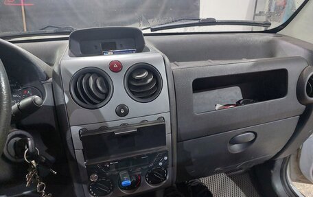 Peugeot Partner II рестайлинг 2, 2008 год, 650 000 рублей, 4 фотография