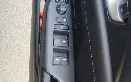 Honda Insight III, 2018 год, 1 800 000 рублей, 10 фотография