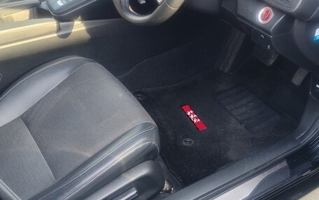 Honda Insight III, 2018 год, 1 800 000 рублей, 7 фотография