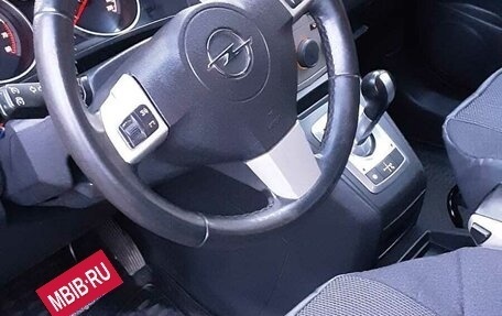 Opel Zafira B, 2008 год, 370 000 рублей, 7 фотография