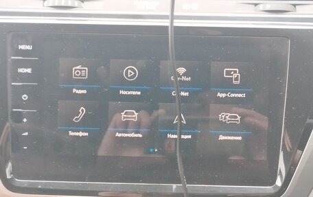 Volkswagen Touran III, 2017 год, 1 500 000 рублей, 8 фотография