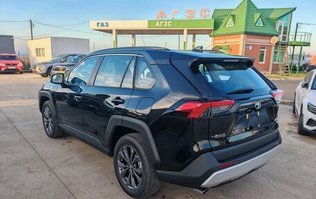 Toyota RAV4, 2025 год, 3 820 000 рублей, 2 фотография