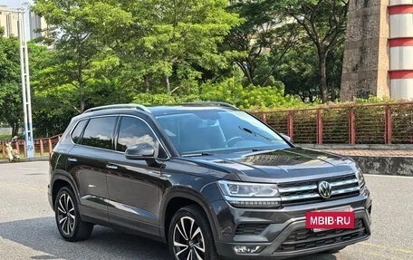 Volkswagen Tharu, 2022 год, 1 880 000 рублей, 2 фотография