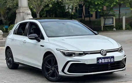 Volkswagen Golf VIII, 2021 год, 1 325 000 рублей, 3 фотография