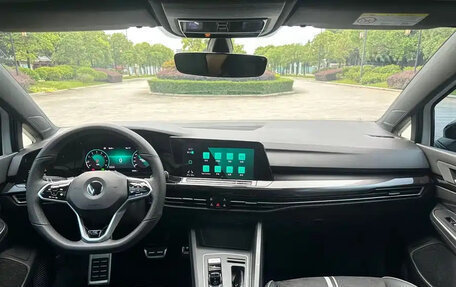 Volkswagen Golf VIII, 2021 год, 1 325 000 рублей, 17 фотография