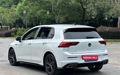 Volkswagen Golf VIII, 2021 год, 1 325 000 рублей, 6 фотография