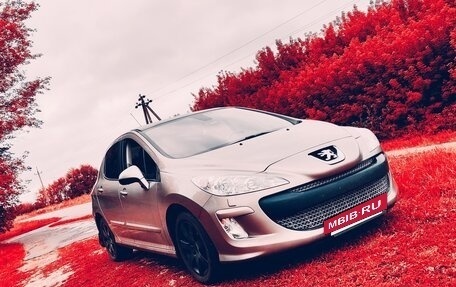 Peugeot 308 II, 2011 год, 670 000 рублей, 3 фотография