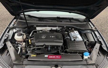 Volkswagen Passat B8 рестайлинг, 2018 год, 3 000 000 рублей, 9 фотография