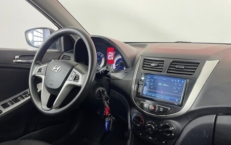 Hyundai Solaris II рестайлинг, 2012 год, 760 000 рублей, 13 фотография