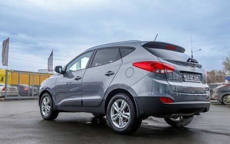 Hyundai ix35 I рестайлинг, 2013 год, 1 370 000 рублей, 7 фотография
