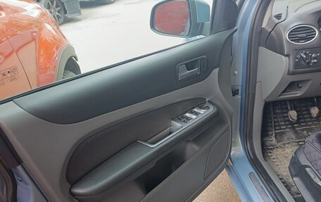 Ford Focus II рестайлинг, 2008 год, 750 000 рублей, 3 фотография