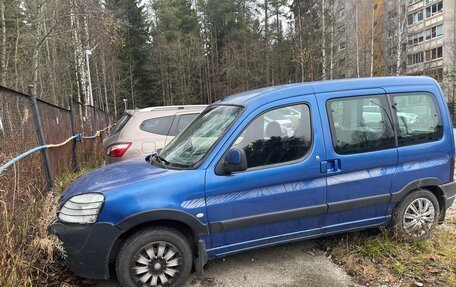 Peugeot Partner II рестайлинг 2, 2004 год, 530 000 рублей, 3 фотография