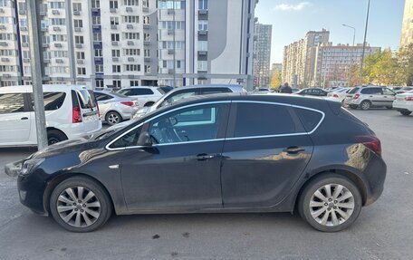 Opel Astra J, 2011 год, 750 000 рублей, 6 фотография