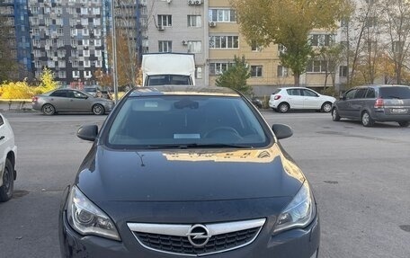 Opel Astra J, 2011 год, 750 000 рублей, 4 фотография