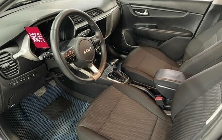 KIA Rio IV, 2022 год, 1 830 000 рублей, 16 фотография