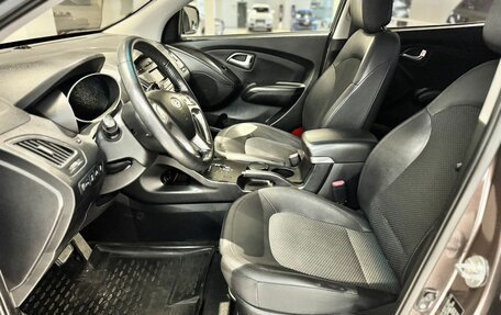 Hyundai ix35 I рестайлинг, 2011 год, 1 330 000 рублей, 21 фотография