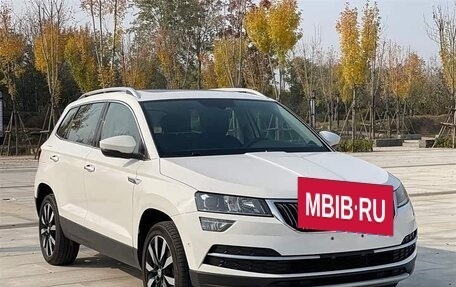 Skoda Karoq I, 2021 год, 1 670 000 рублей, 3 фотография