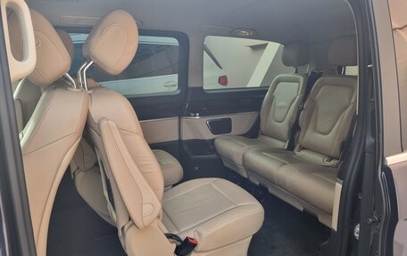 Mercedes-Benz V-Класс, 2015 год, 4 000 000 рублей, 3 фотография