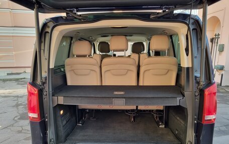 Mercedes-Benz V-Класс, 2015 год, 4 000 000 рублей, 8 фотография