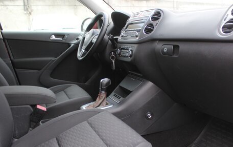 Volkswagen Tiguan I, 2011 год, 979 990 рублей, 15 фотография