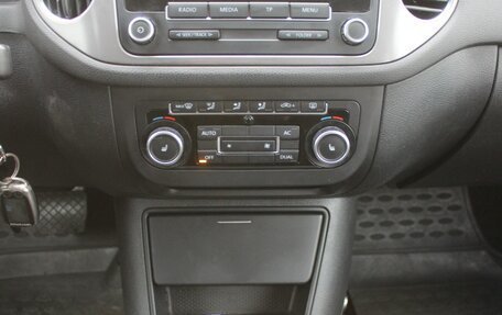 Volkswagen Tiguan I, 2011 год, 979 990 рублей, 13 фотография