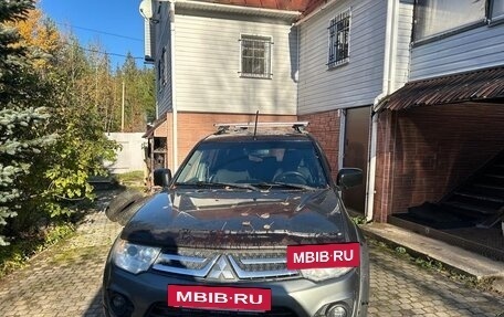 Mitsubishi Pajero Sport II рестайлинг, 2013 год, 1 600 000 рублей, 7 фотография