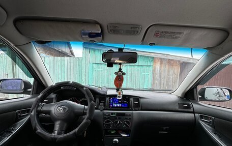 Toyota Corolla, 2005 год, 680 000 рублей, 16 фотография