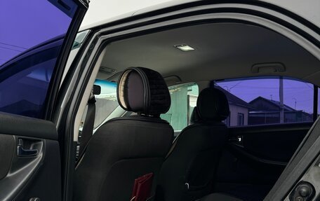 Toyota Corolla, 2005 год, 680 000 рублей, 17 фотография