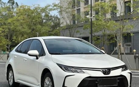 Toyota Corolla, 2022 год, 1 665 000 рублей, 3 фотография