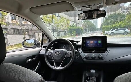 Toyota Corolla, 2022 год, 1 665 000 рублей, 10 фотография